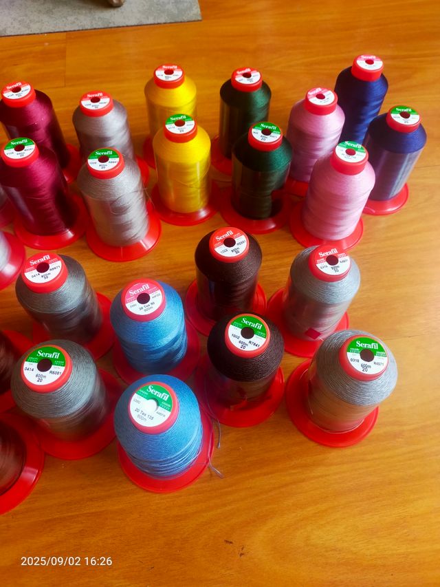 Hilos Serafil - 30 carretes Varios colores