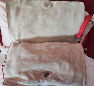 Bolso Bimba y Lola ante crema