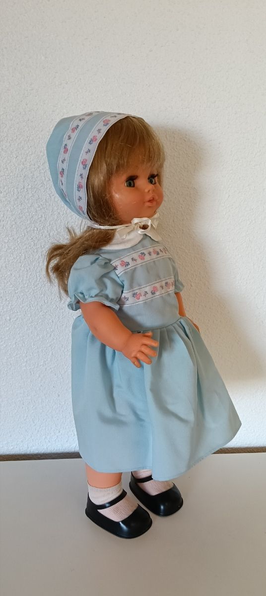 Muñeca Gladys años 70 - Vestido azul