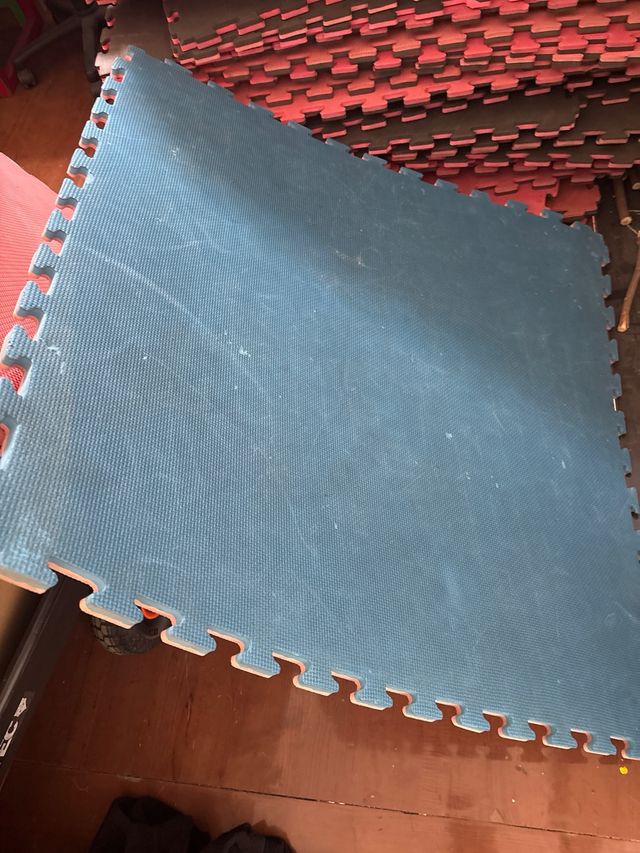 Tatami Goma Eva 1m² - Rosa azul