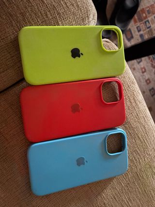 3 Fundas iPhone - Verde, Roja, Azul
