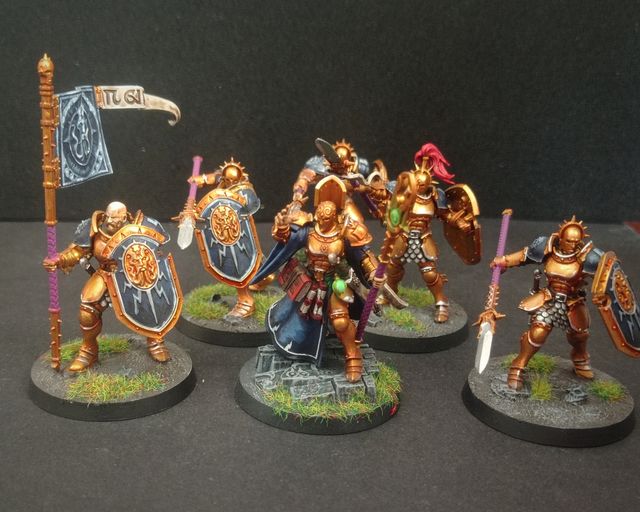 Caballero Arcano y 5 Vindicadores pintados