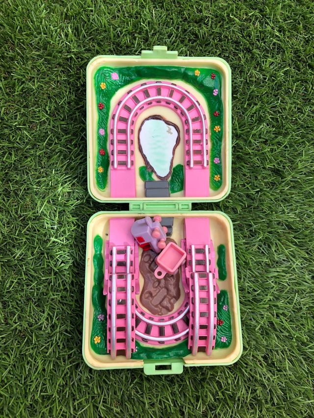 POCKET PARADISE small world 1992