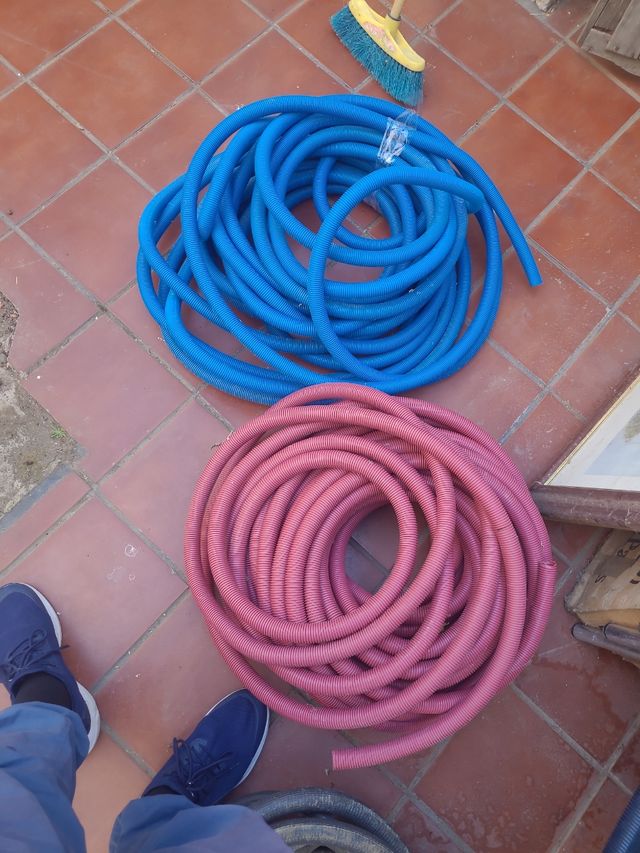 Tubos corrugados 25mm - Azul y Rojo