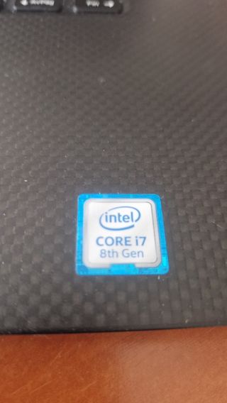 Portátil Dell XPS 9570, 15", i7, 32GB, 500GB SSD