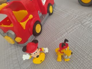 Camión de bomberos Mickey