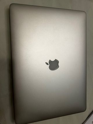 MacBook Pro 13" 2020 - Plata