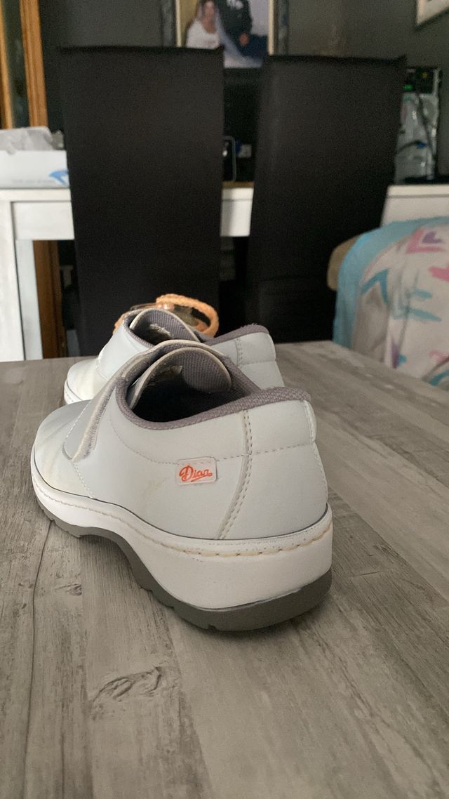 Zapatos Dian blancos - calzado cómodo