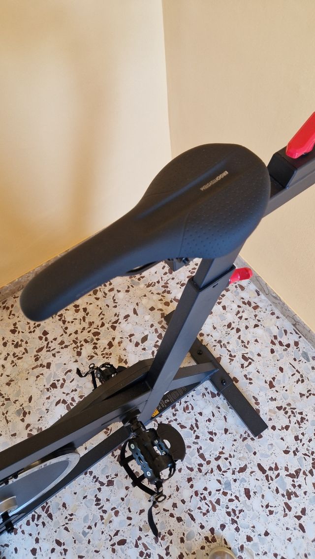 Bici estática Decathlon 12kg