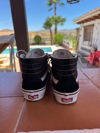Vans altas con plataforma 
