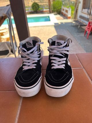 Vans altas con plataforma 
