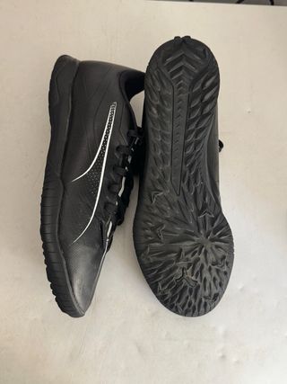 Zapatillas Puma fútbol multitaco