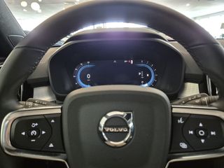 Volvo XC40 Core B3 163 Mhev techo panorámico