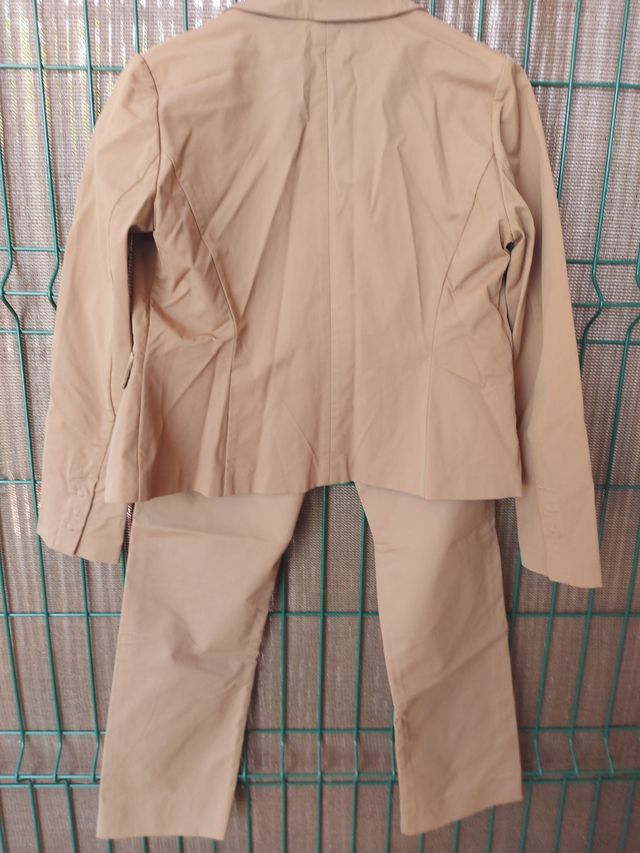 Traje marrón chaqueta pantalón