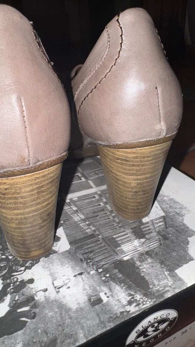 Tacones PASODOBLE beige, talla 40