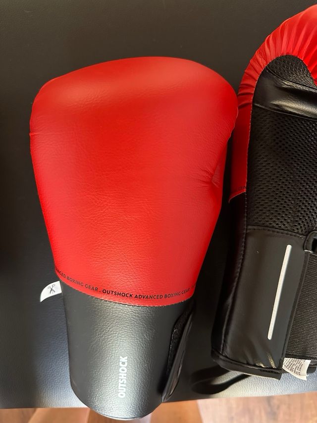 Guantes boxeo Outshock - rojos