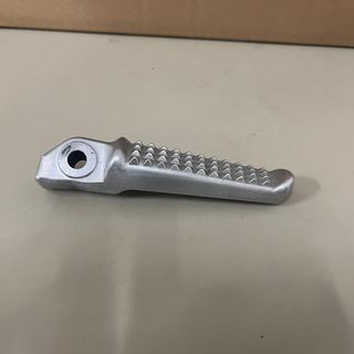 Estribo asiento Honda CB500F (izq)