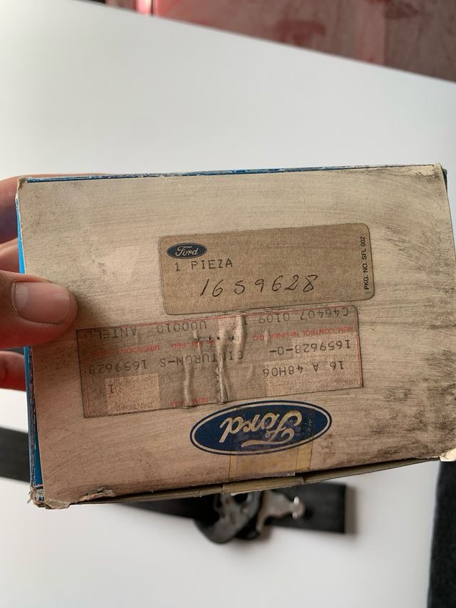 Cinturón de Seguridad Del. Izq. Ford Fiesta MK3