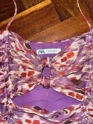 Vestido Zara morado estampado