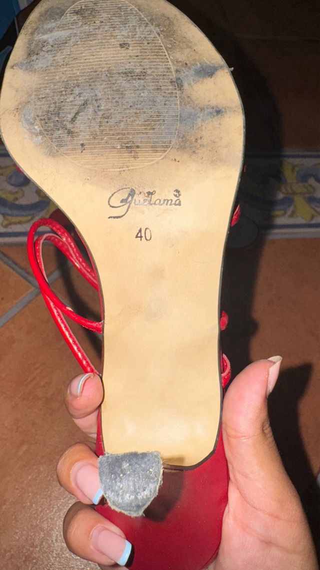 Sandalias rojas tacón MS