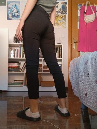 Pantalones negros ligeros