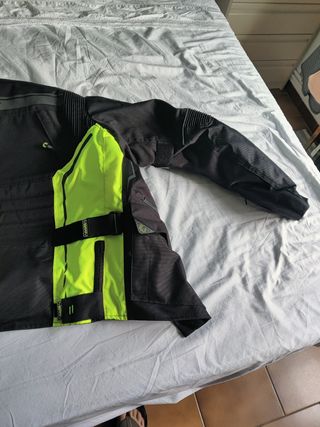 Chaqueta moto Unik negra c/protecciones