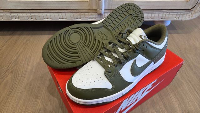 Nike Dunk Low - Verde Oliva 44