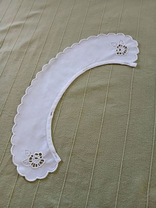 Colletto ricamato vintage