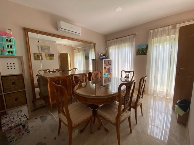 vitrina y muebles vintage