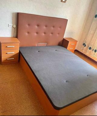 Cama madera + cabecero tapizado