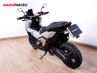 HONDA X-ADV 