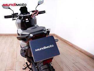 HONDA X-ADV 