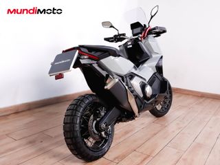 HONDA X-ADV 
