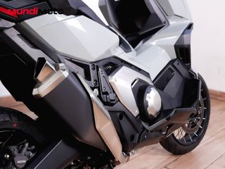 HONDA X-ADV 