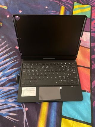 iPad 9ª Gen. Teclado - MK2K3TY/A