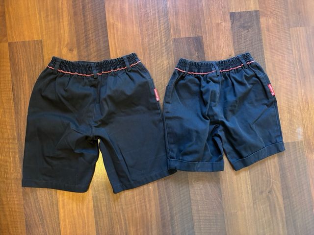 Pantalones cortos Salesianos - Talla 6