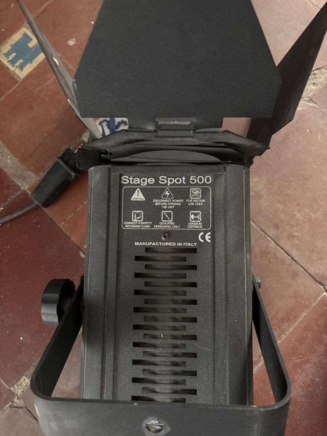 Foco Stage Spot 500 - Iluminación Teatro