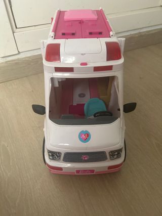Ambulancia Barbie