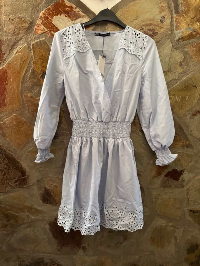 Vestido Zara azul claro
