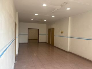 Local Av. Garrigues, Lleida