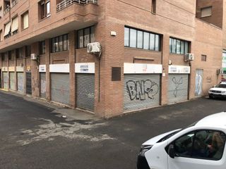 Local Av. Garrigues, Lleida