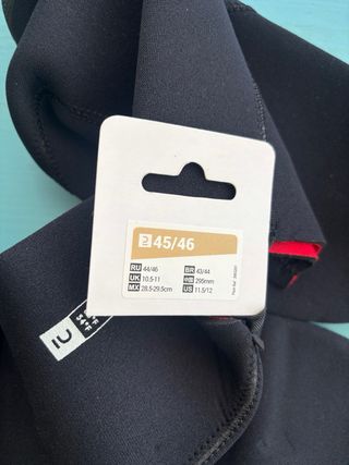Escarpines neopreno 44-45
