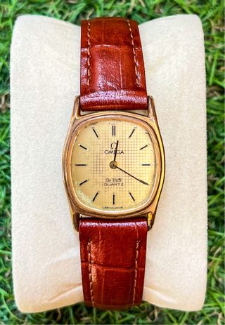 Omega De Ville 1387 – Cuarzo, mujer
