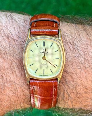 Omega De Ville 1387 – Cuarzo, mujer