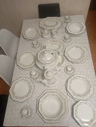 Vajilla Johnson Bros. Diseño eternal