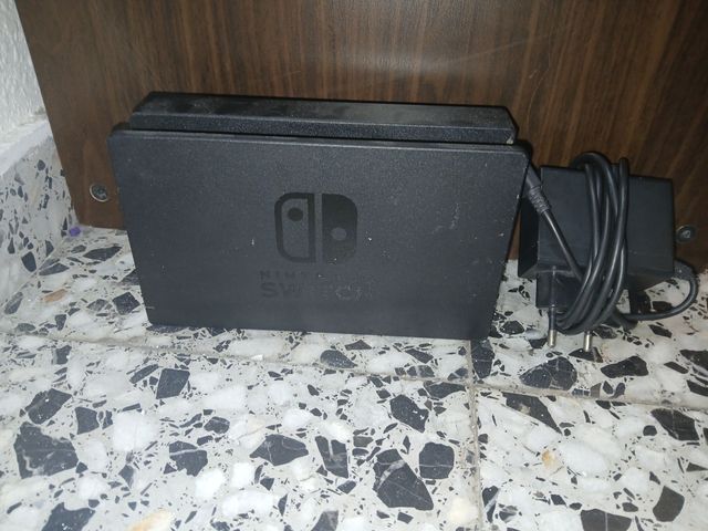 Nintendo Switch Azul & Rojo