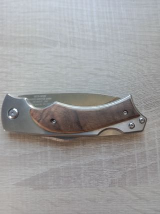 Cuchillo plegable madera inox