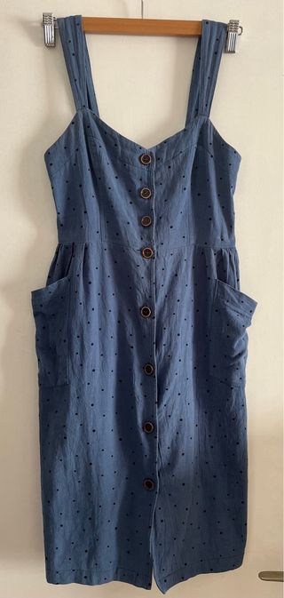 Vestido midi azul lunares