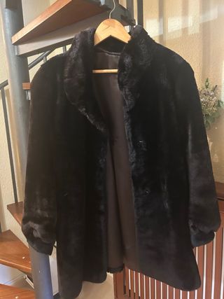 Chaquetón de piel de muton marron