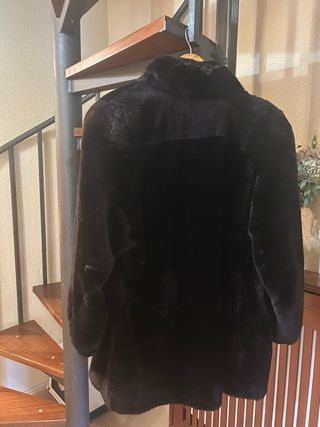 Chaquetón de piel de muton marron